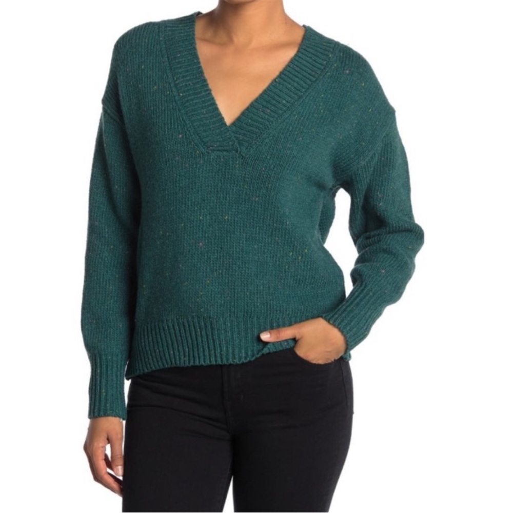 Abound Weekend V-Neck Green Flecked Pullover Sweater Size Small